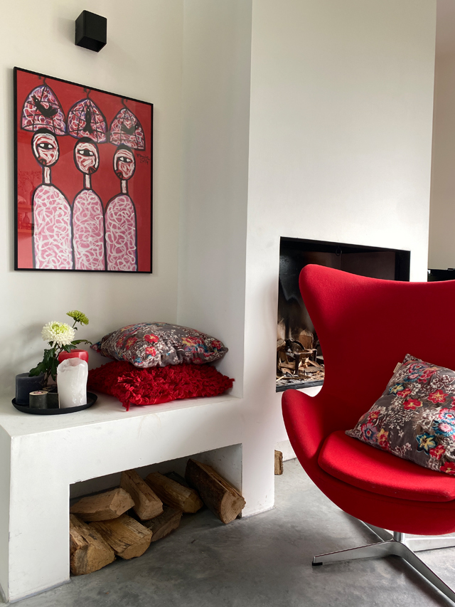 Project_styling_shoppen_rood_eggchair_eames