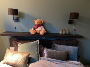 Styling Slaapkamer AD Woonadvies - Blauw met beer